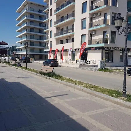 Promenada Blue Apartament * Năvodari